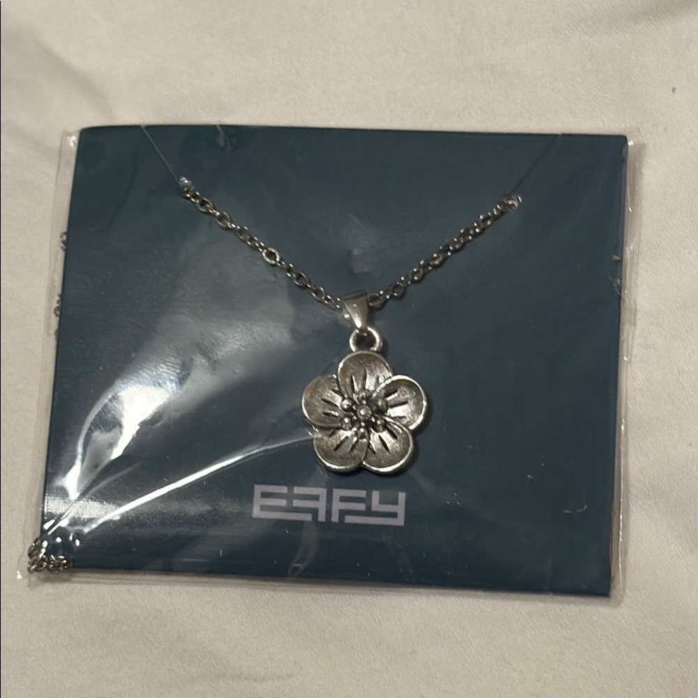 Effy Silver Flower Pendant Necklace